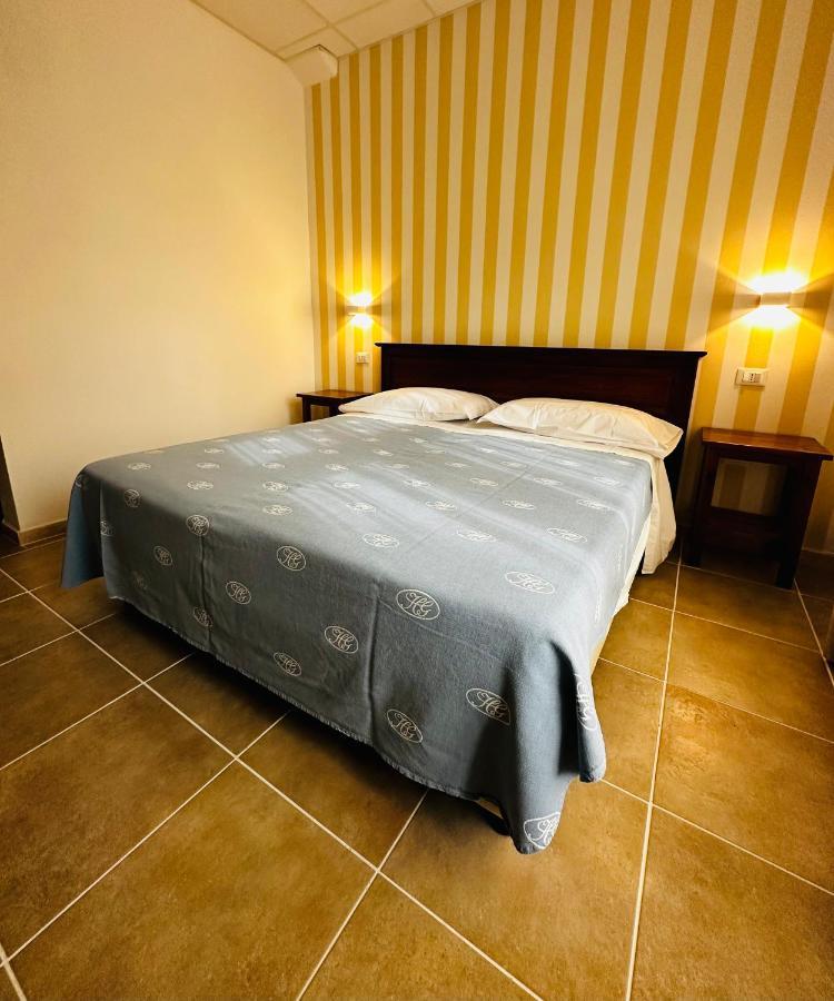 Hotel Giardino Follonica Kültér fotó