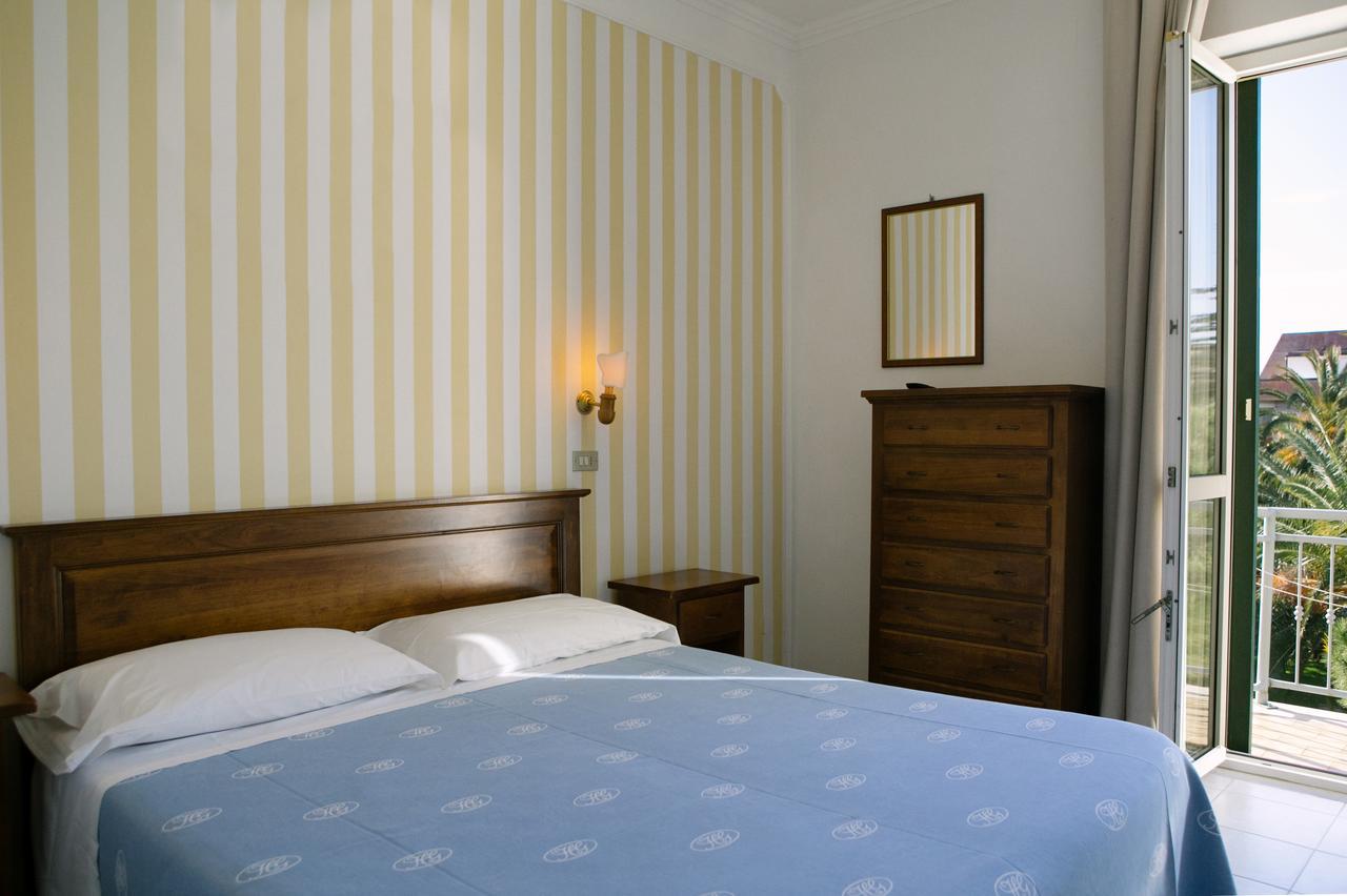 Hotel Giardino Follonica Kültér fotó